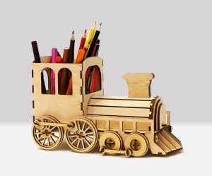 Organiseur de stylos (Train tirelire)